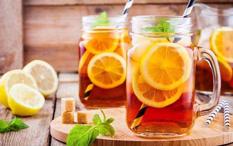 طريقة عمل شاي منعش مثلج بالعسل والنعناع