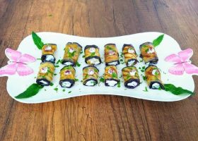 طريقة عمل لفائف الباذنجان بحشوة الفيتا