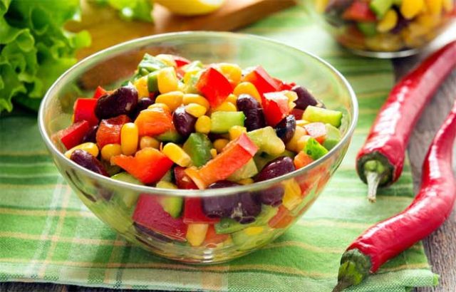 طريقة عمل سلطة الفاصولياء الملونة