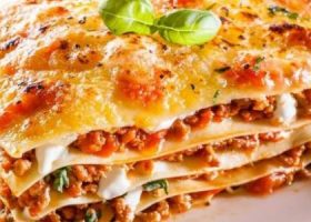 طريقة عمل لازانيا بالخضار والجبن المذاب في الفرن