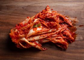 طريقة عمل الكيمتشي الكوري الطازج