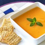 طريقة عمل شوربة الشمام الباردة بالريحان و لمسة عسل