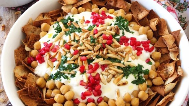 طريقة عمل فتة الحمص السورية للعيد