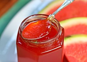 طريقة عمل مربى البطيخ الصيفي