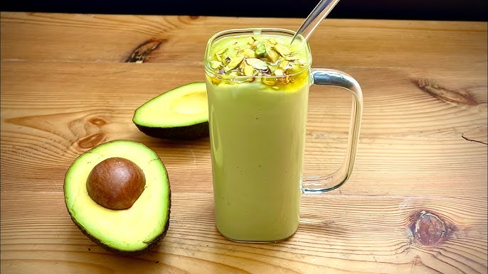 طريقة عمل عصير الأفوكادو والسبانخ الصحي