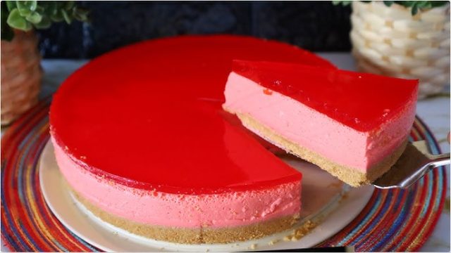 طريقة عمل كيكة الجيلي الباردة