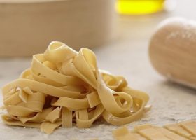 طريقة عمل عجينة الباستا