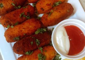 طريقة عمل كفتة البطاطس بالتونة