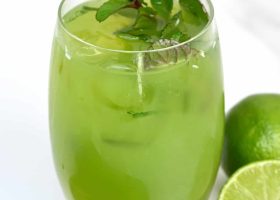 طريقة عمل عصير العنب الأخضر