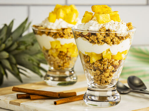 طريقة عمل بارفيه اناناس بجوز الهند المحمص والزعتر