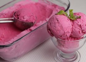 طريقة عمل ايس كريم الرمان بالنعناع والليمون