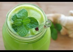 طريقة عمل سموزى الخيار والأفوكادو بالليمون المنعش