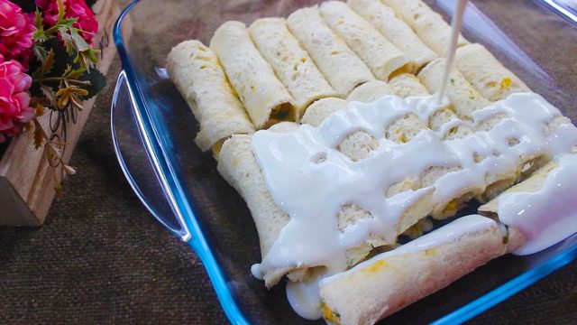 طريقة عمل رول التوست البارد بالدجاج والزبادي والمشمش المجفف