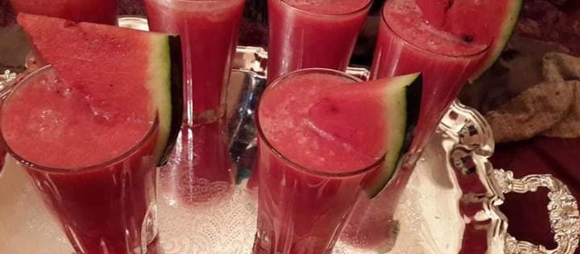 طريقة عمل كوب ماء بطيخ بالفلفل الأسود والزعفران