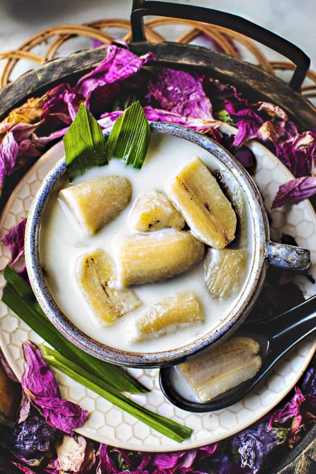 طريقة عمل كاسات جوز الهند المملح بالموز المشوى والكمون