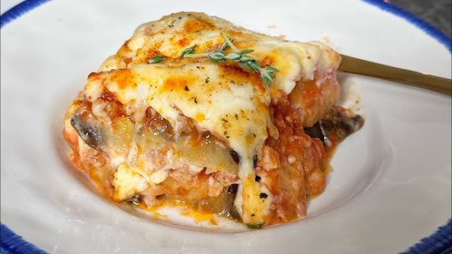 طريقة عمل موساكا الباذنجان اليونانية