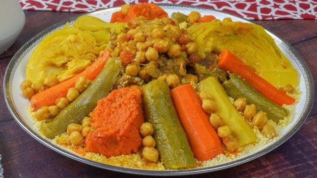 طريقة عمل الكسكس المغربي بالدجاج
