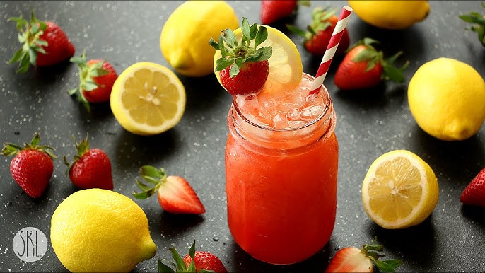 طريقة عمل ليموناضة الفراولة مع اللافندر