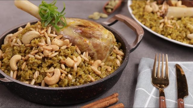 طريقة عمل الفريكة باللحم للعزائم