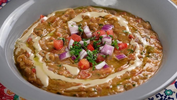 طريقة عمل فول بالخلطة المصرية