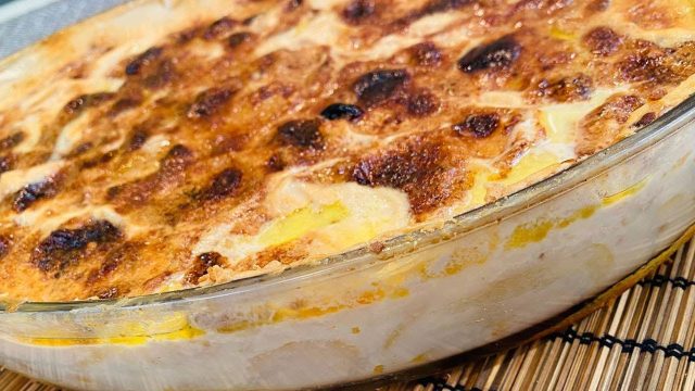 طريقة عمل طاجن بطاطا بالقرفة والجبنة الريكوتا