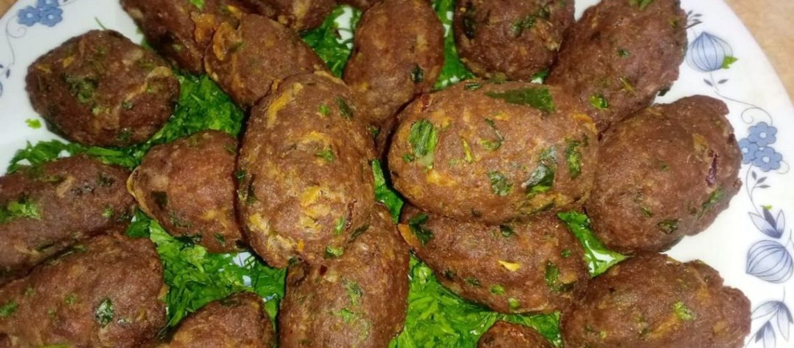 طريقة عمل كفتة البطاطس والعدس بالكاكاو وصوص طحينة بالليمون