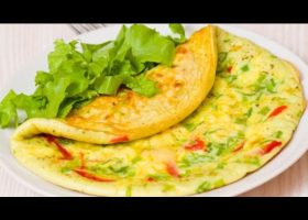 طريقة عمل اومليت البيض بالسودانى المهروس والفلفل الالوان