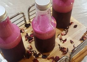 طريقة عمل شاي الكركديه الفوار بالاناناس