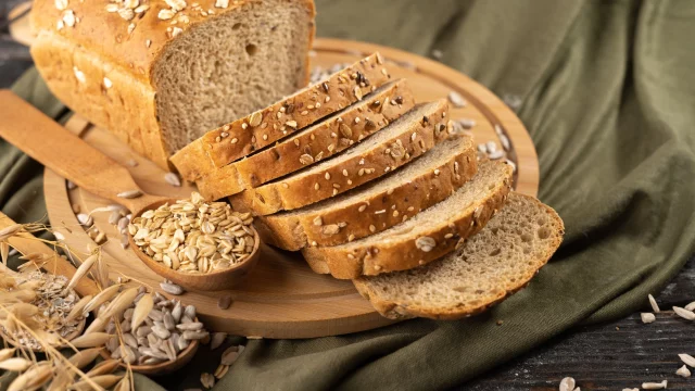 طريقة عمل خبز الشوفان في المقلاة للدايت