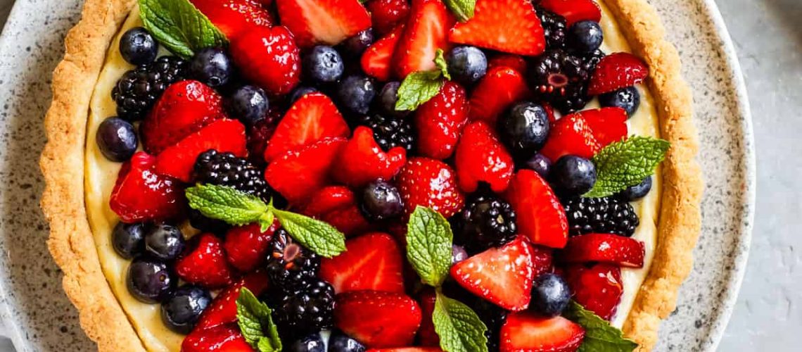 طريقة عمل تارت الجبنة الكريمية بالفواكه الطازجة بدون فرن