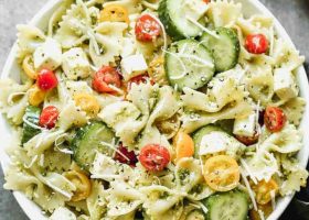 طريقة عمل مكرونة بالبيستو البارد والجبن الفيتا