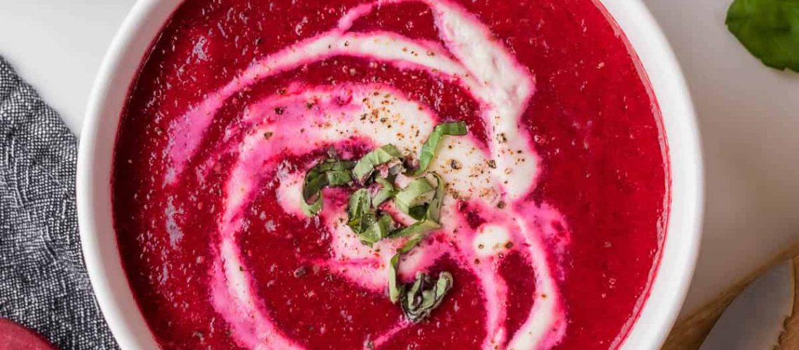 طريقة عمل شوربة رمان بالبنجر ولمسة برتقال دافى