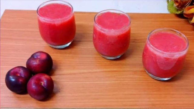 طريقة عمل عصير البرقوق بالموز