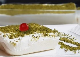 طريقة عمل حلى ليالي لبنان بالقشطة والفستق الحلبي