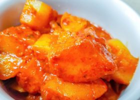 طريقة عمل إيدام البطاطس الحار