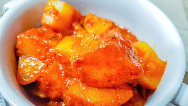 طريقة عمل إيدام البطاطس الحار