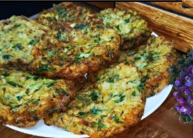 طريقة عمل عجة الكوسا بالفرن للرجيم