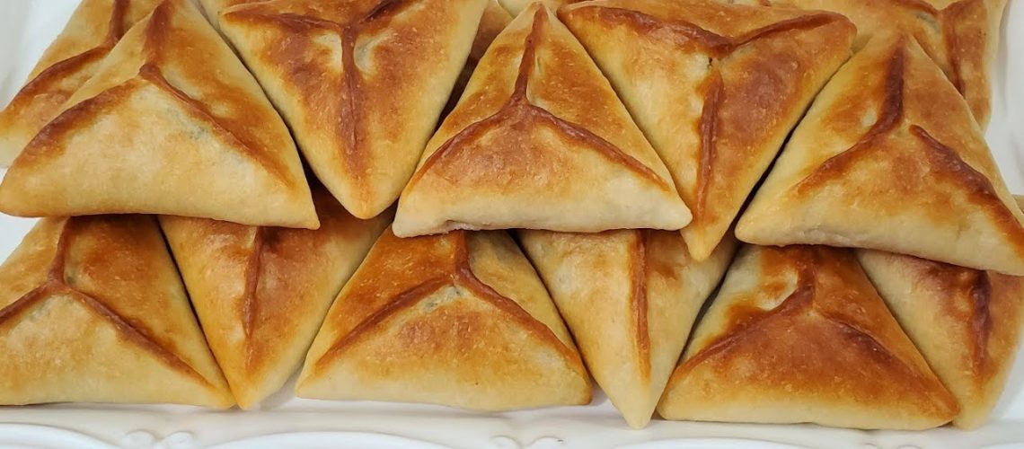 طريقة عمل معجنات السبانخ بالجوز