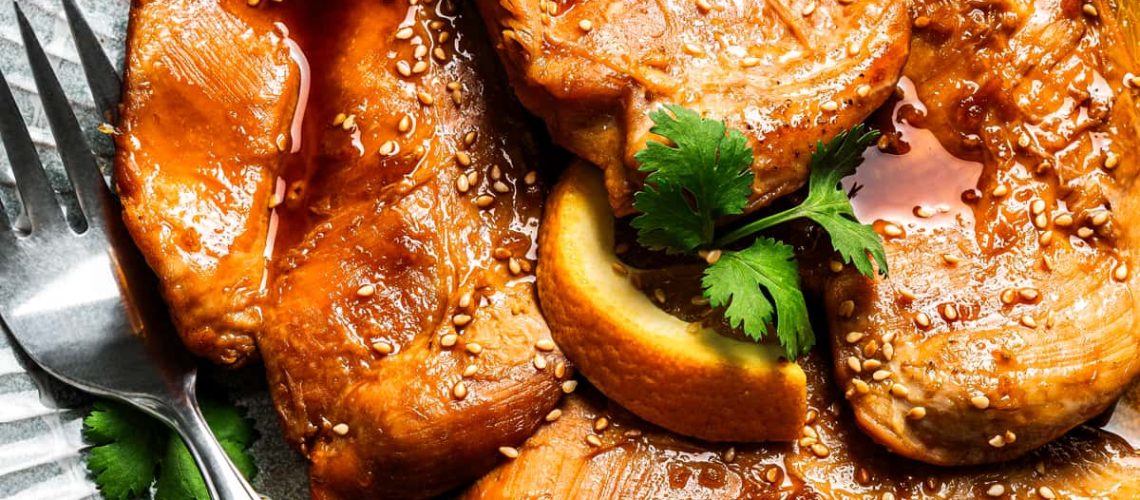 طريقة عمل دجاج مشوى بالبرتقال والزنجبيل