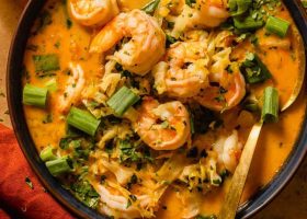 طريقة عمل شوربة الروبيان بالخضار و كريمة الطهى