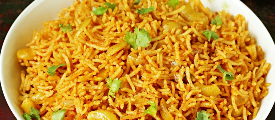 طريقة عمل أرز بالموزاريلا والتوابل الهندية