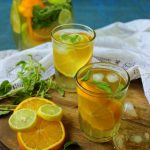 طريقة عمل شاى اخضر بارد بالكمثرى والريحان