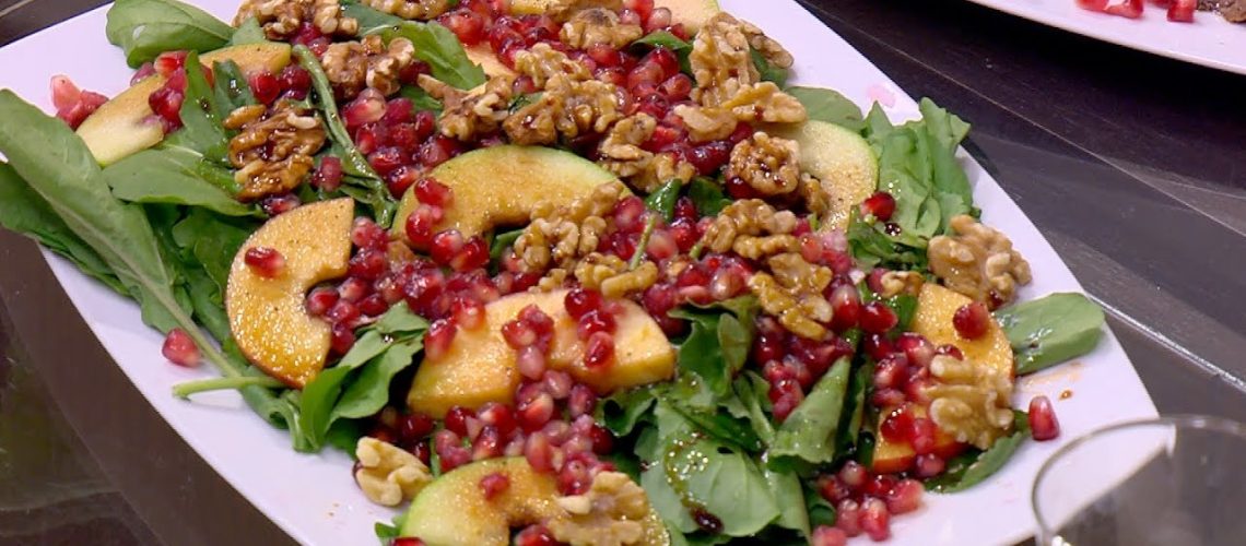 طريقة عمل سلطة جرجير بالتفاح الاخضر والجوز وصوص العسل والخل البلسمى