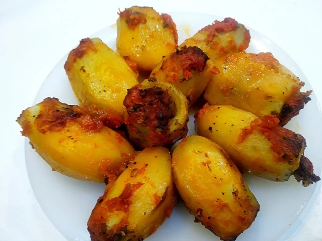 طريقة عمل محشي بطاطس باللحم