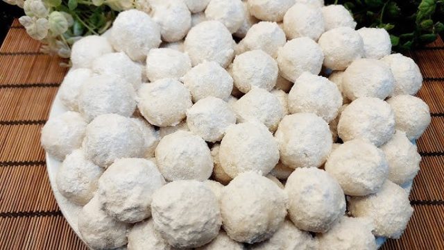 طريقة عمل طاجن الثلج الدافىء بجوز الهند والكاري الازرق