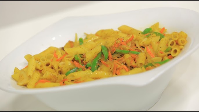 طريقة عمل مكرونة بالكاري الأصفر والأناناس الدافىء