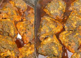 طريقة عمل دجاج بصوص الليمون والعسل الأسود