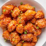 طريقة عمل دجاج مقلي بالصوص الحار الكوري