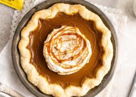 طريقة عمل فطيرة الشمس الشتوية بالقرع المكرمل والهيل