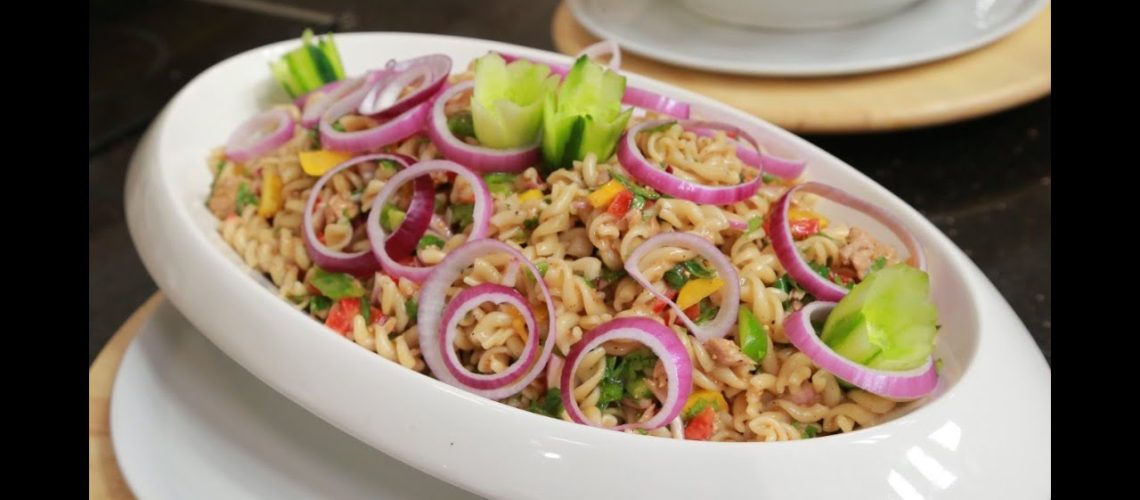 طريقة عمل بفتيك مكرونة التونة بالكريمة والليمون